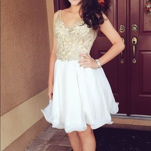 Dress homecoming/ prom